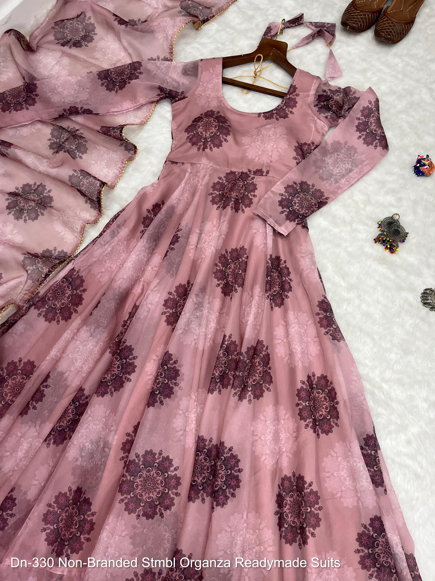 Dn-330 Non-Branded Stmbl Organza Readymade Suits