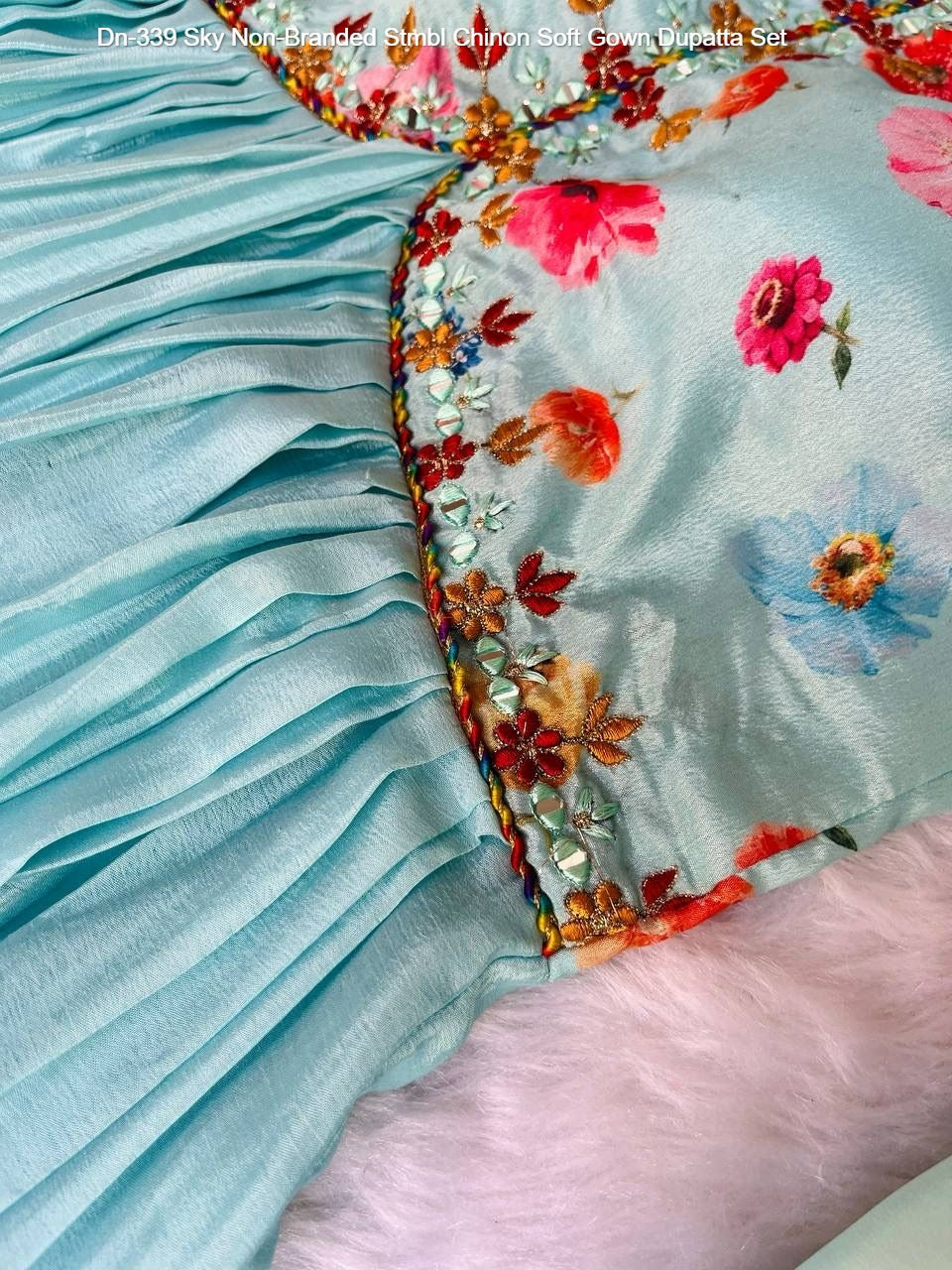 Dn-339 Sky Non-Branded Stmbl Chinon Soft Readymade Suits