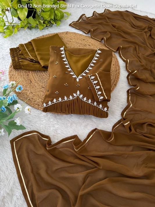 Dn-412 Non-Branded Stmbl Fox Georgette Gown Dupatta Set