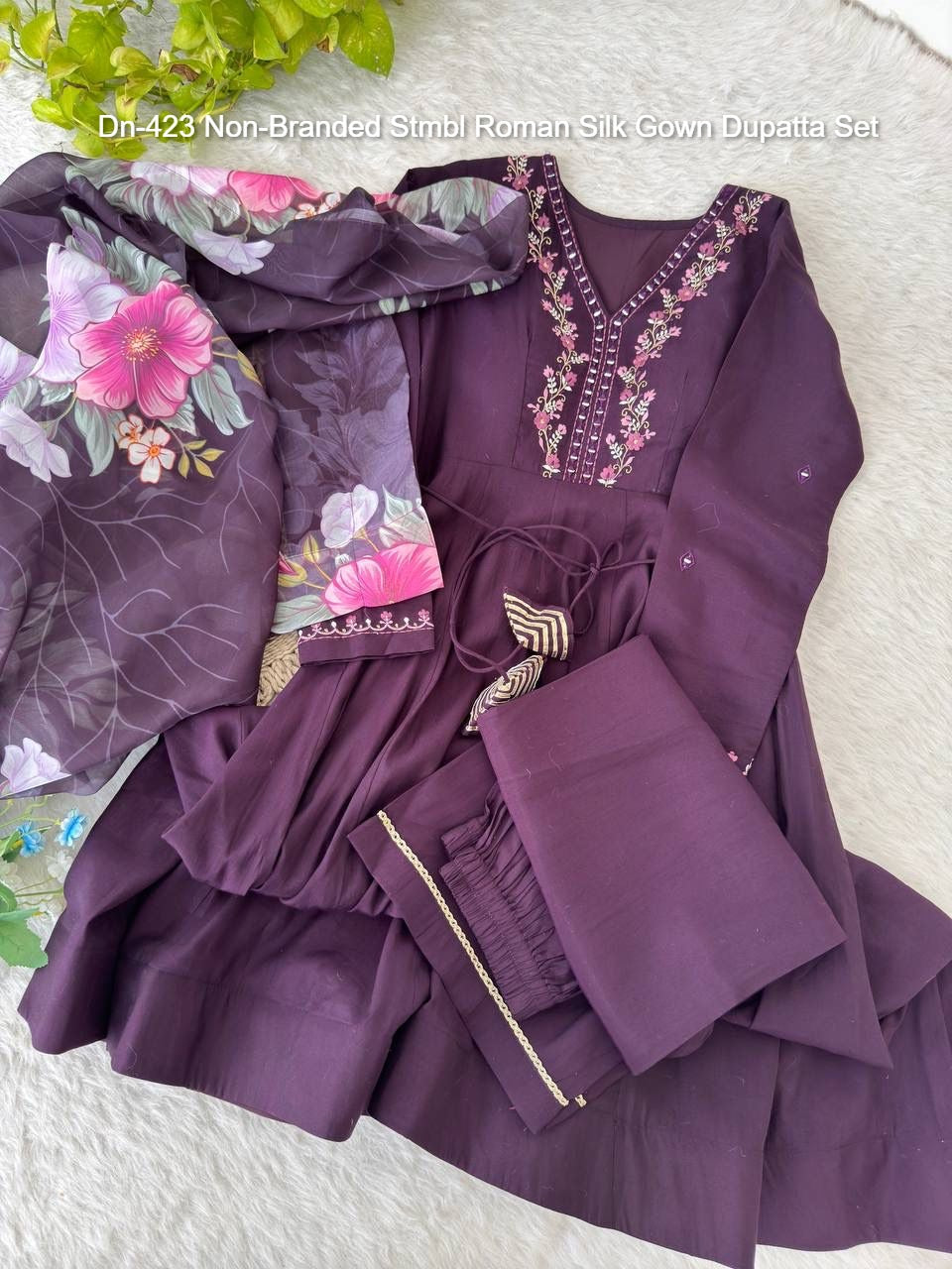 Dn-423 Non-Branded Stmbl Roman Silk Gown Dupatta Set