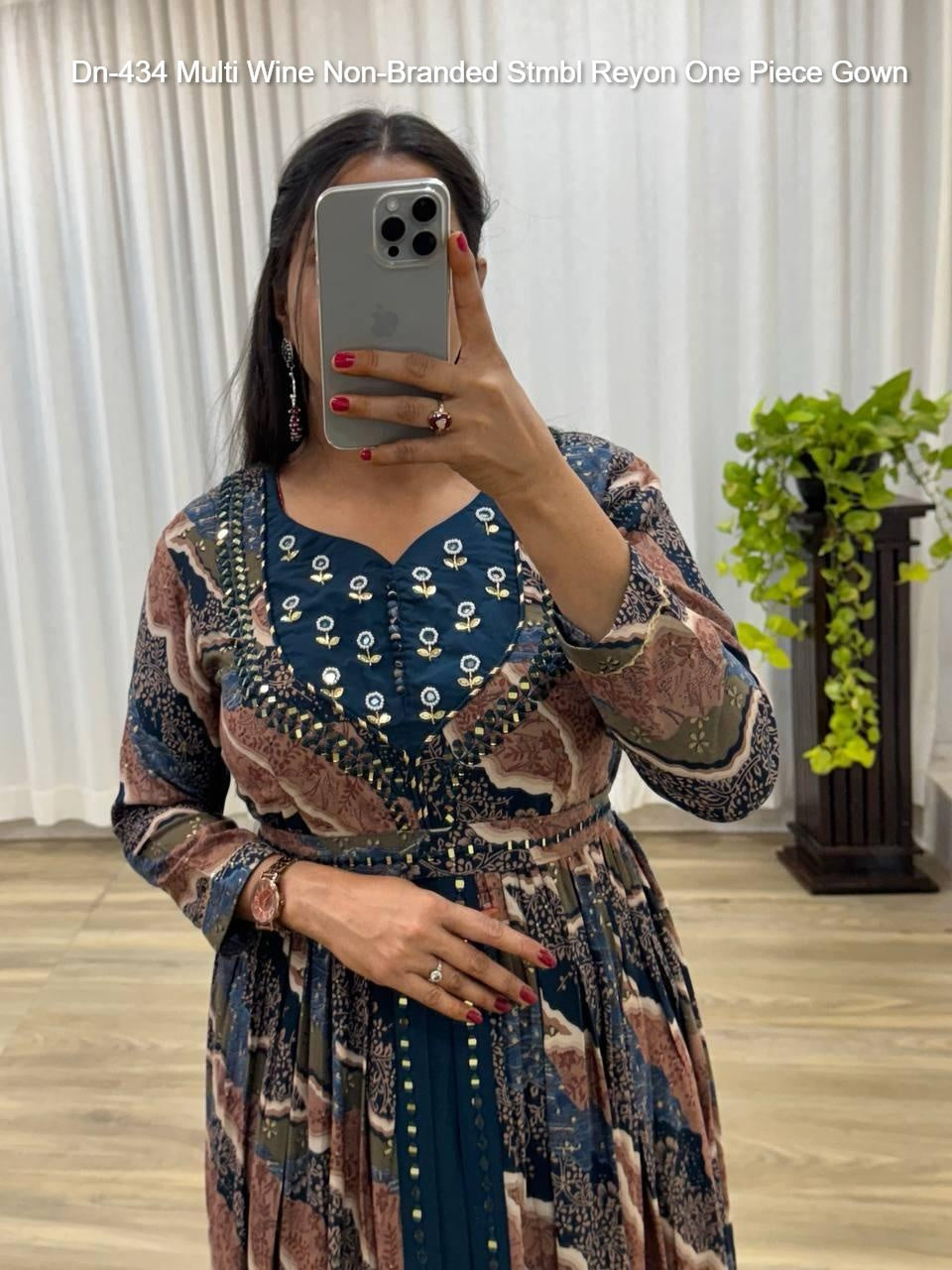Dn-434 Multi Wine Non-Branded Stmbl Reyon One Piece Gown