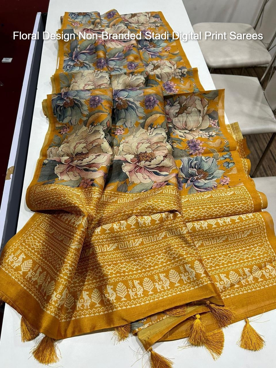 Floral Design Non-Branded Stadi Digital Print Sarees