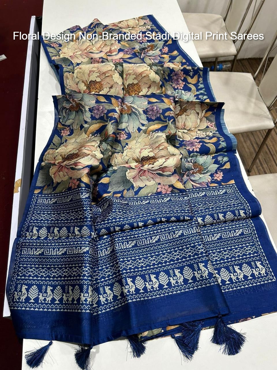 Floral Design Non-Branded Stadi Digital Print Sarees