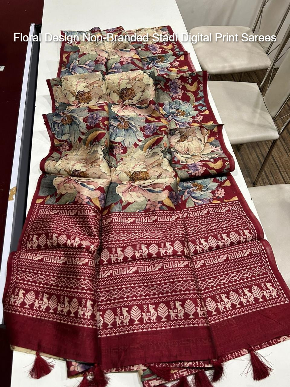 Floral Design Non-Branded Stadi Digital Print Sarees