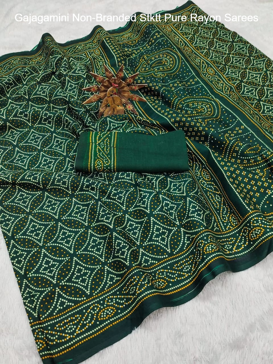 Gajagamini Non-Branded Stktt Pure Rayon Sarees