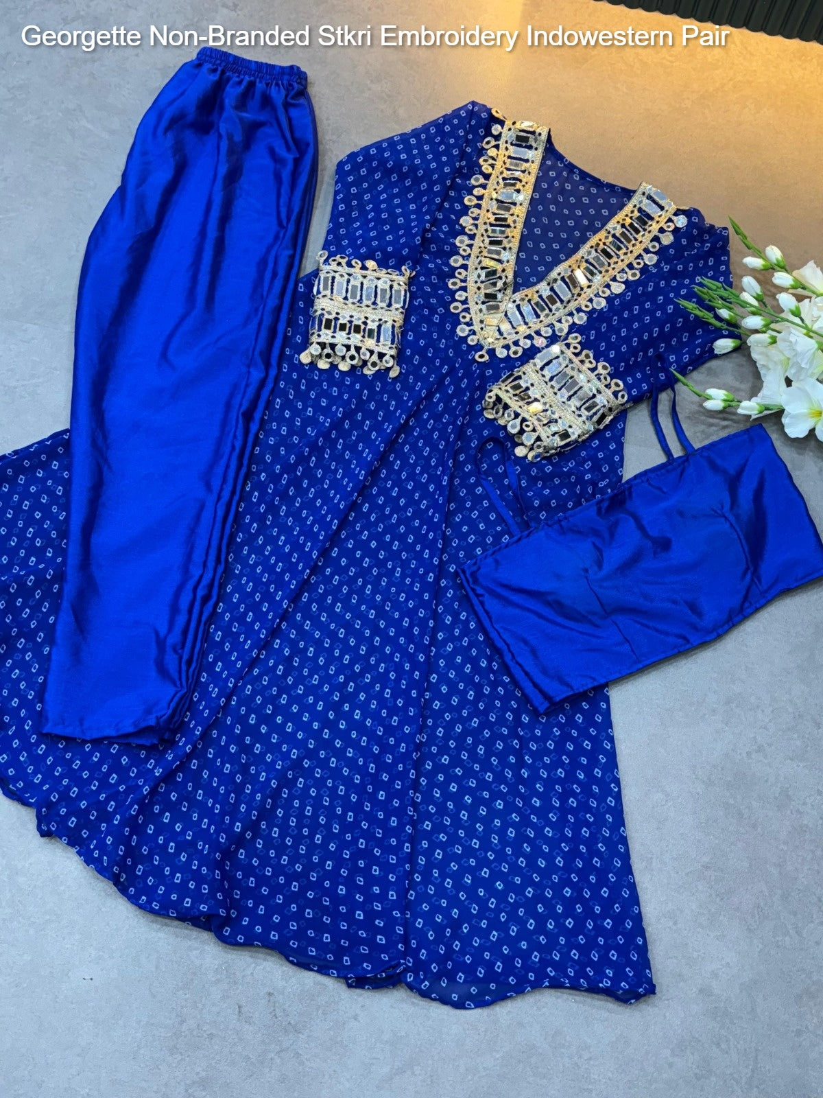 Georgette Non-Branded Stkri Embroidery Indowestern Pair