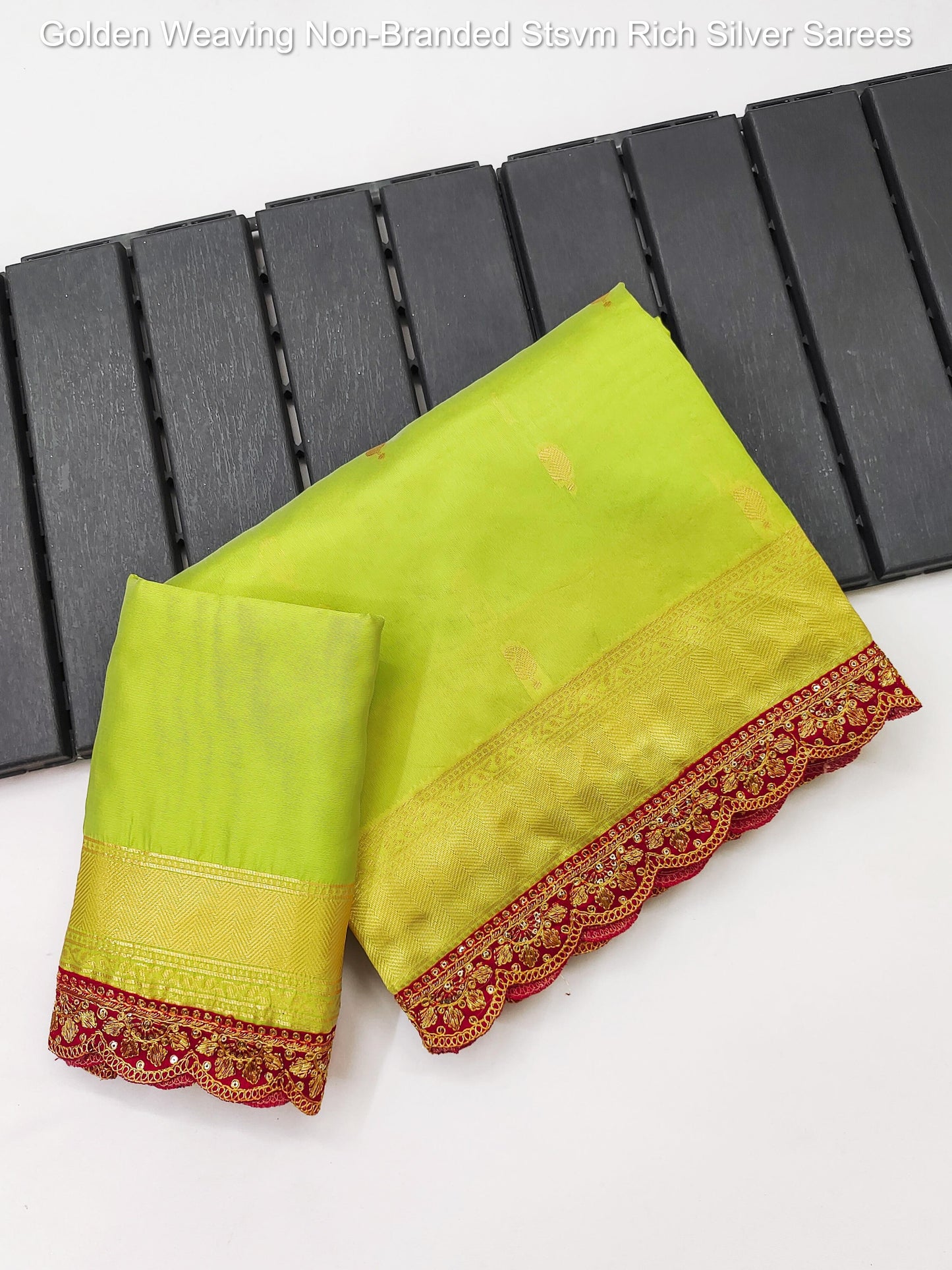 Golden Weaving Non-Branded Stsvm Rich Silver Sarees