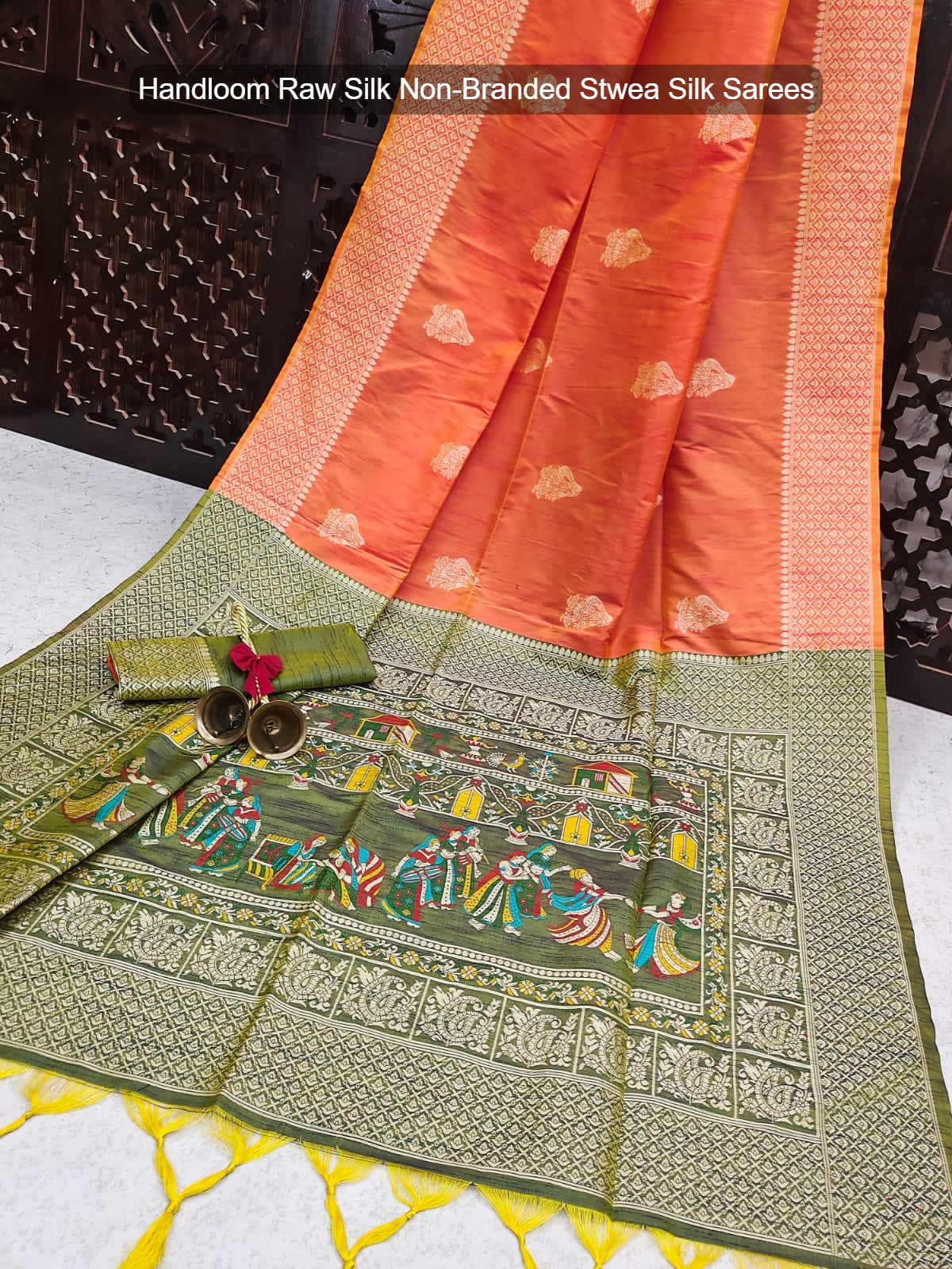 Handloom Raw Silk Non-Branded Stwea Silk Sarees