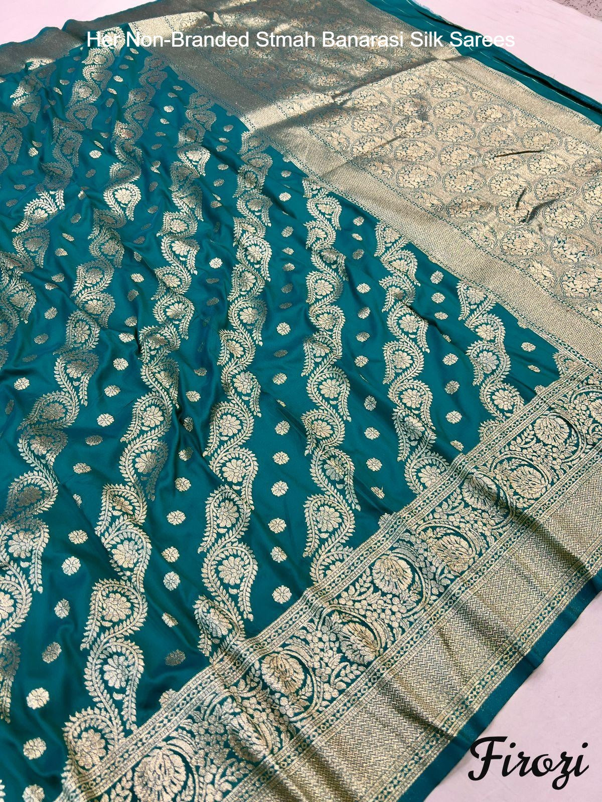 Her Non-Branded Stmah Banarasi Silk Sarees