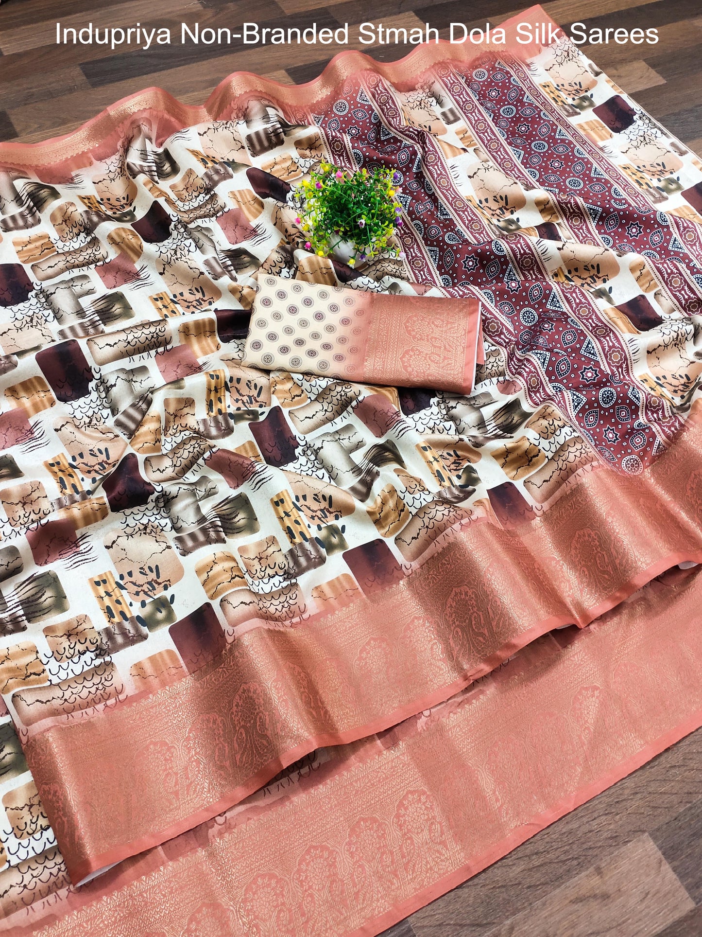 Indupriya Non-Branded Stmah Dola Silk Sarees