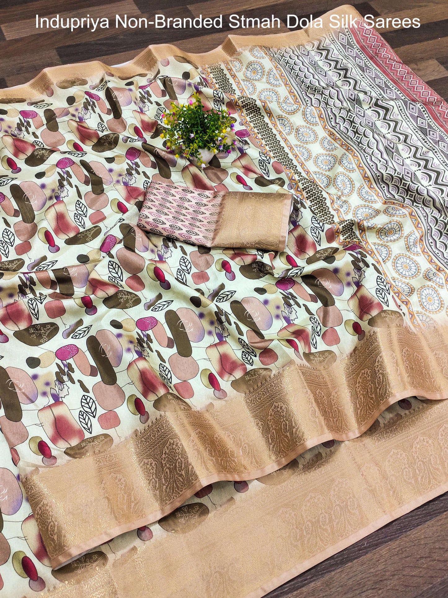 Indupriya Non-Branded Stmah Dola Silk Sarees