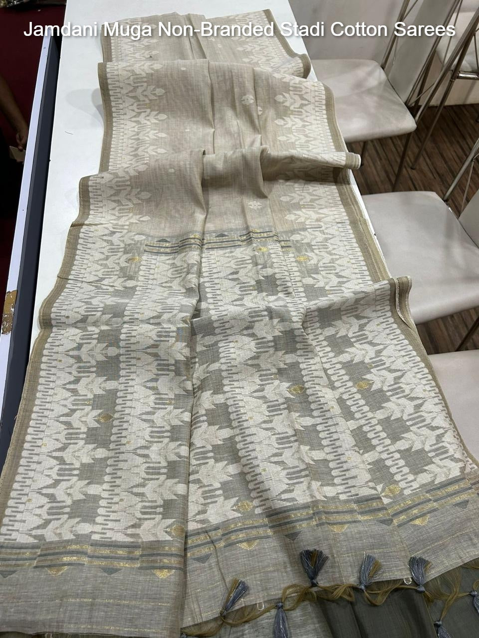 Jamdani Muga Non-Branded Stadi Cotton Sarees