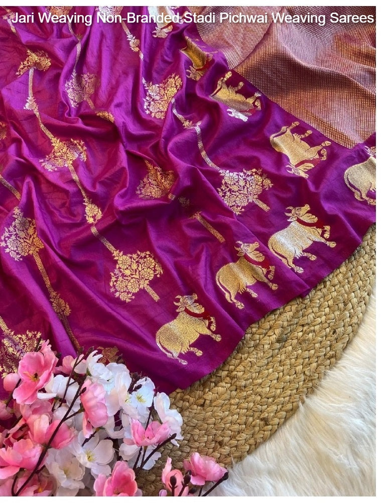 Jari Weaving Non-Branded Stadi Pichwai Weaving Sarees