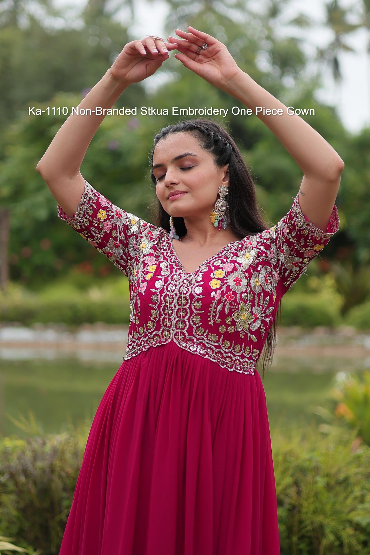 Ka-1110 Non-Branded Stkua Embroidery One Piece Gown
