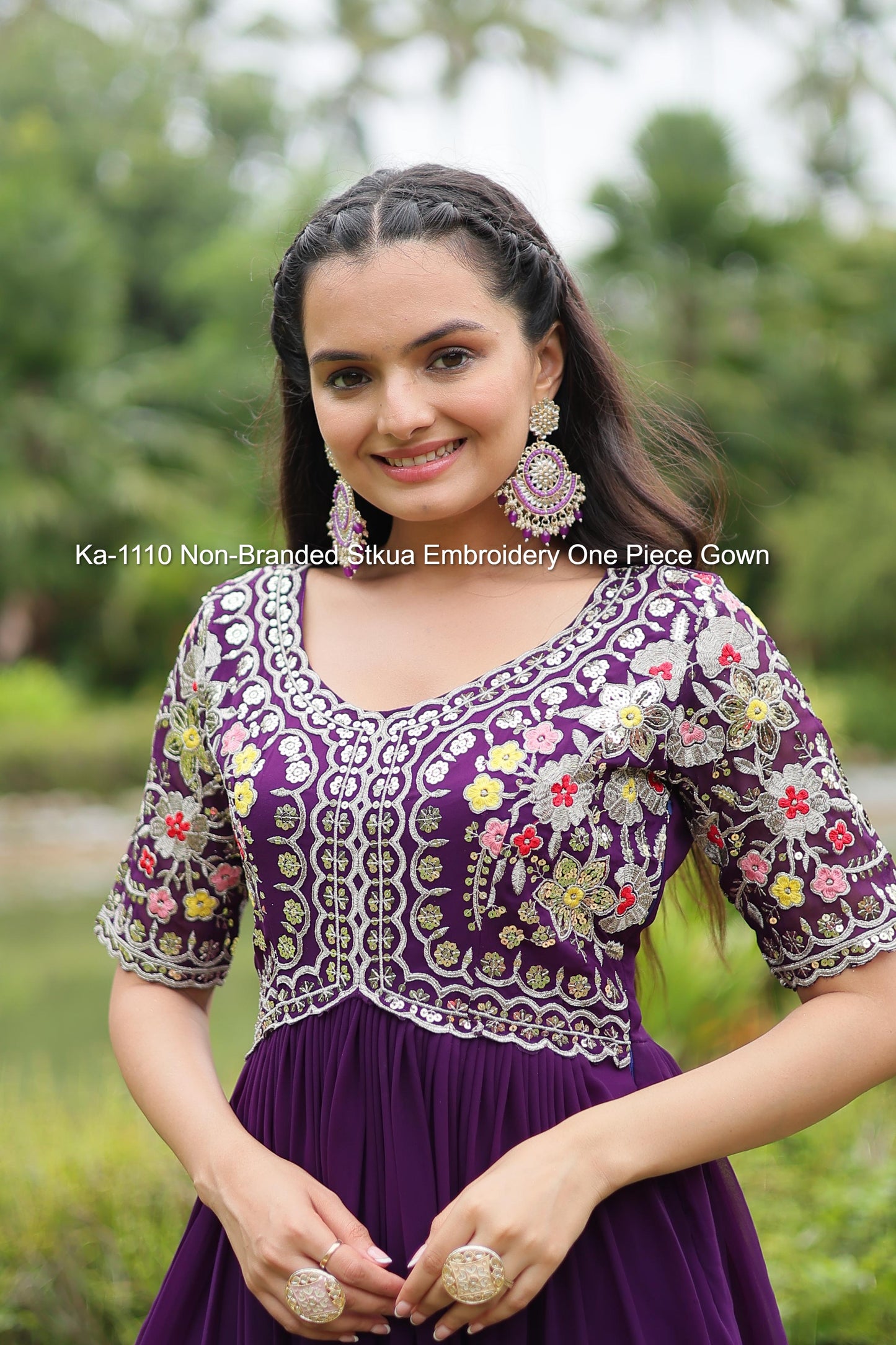 Ka-1110 Non-Branded Stkua Embroidery One Piece Gown