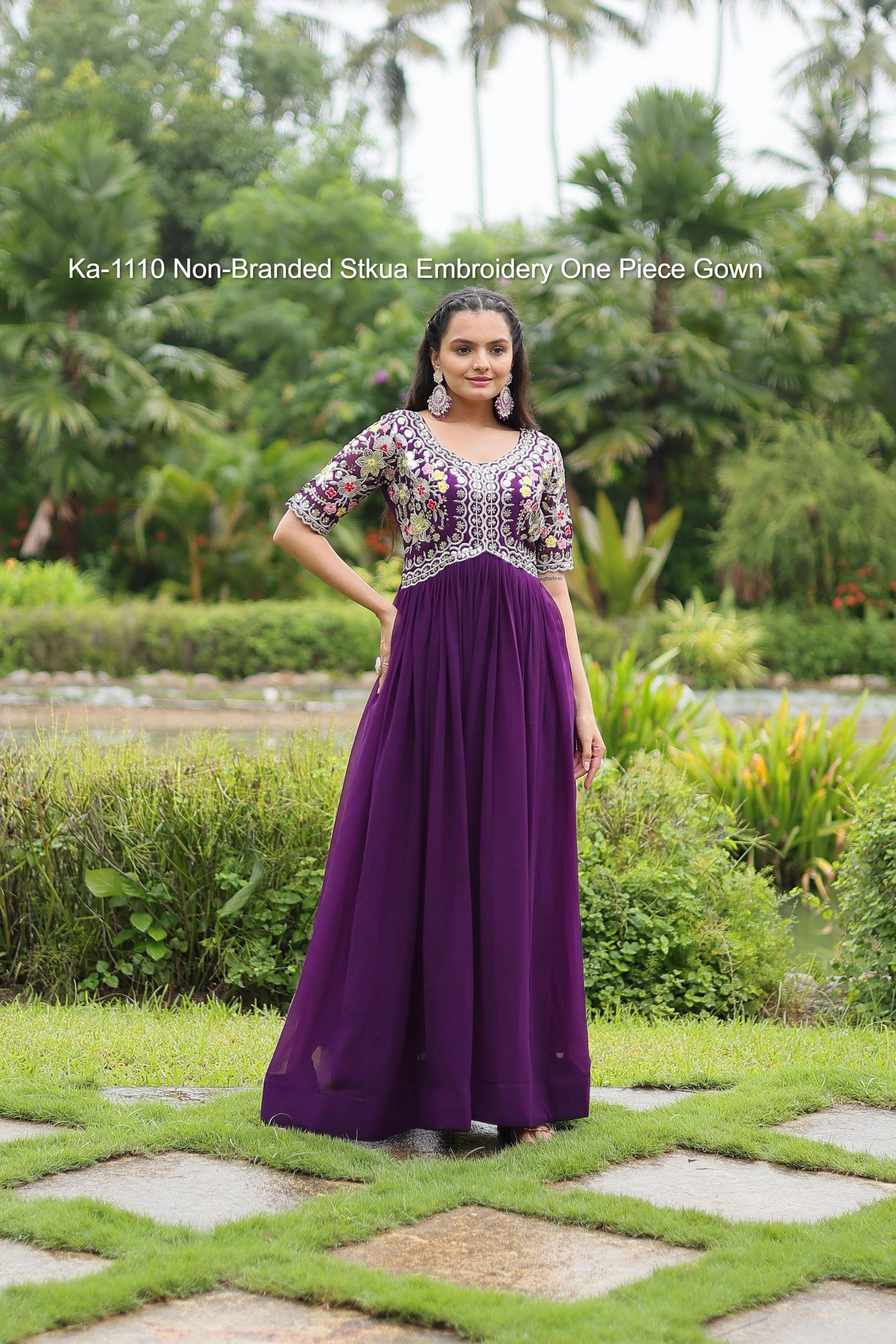 Ka-1110 Non-Branded Stkua Embroidery One Piece Gown