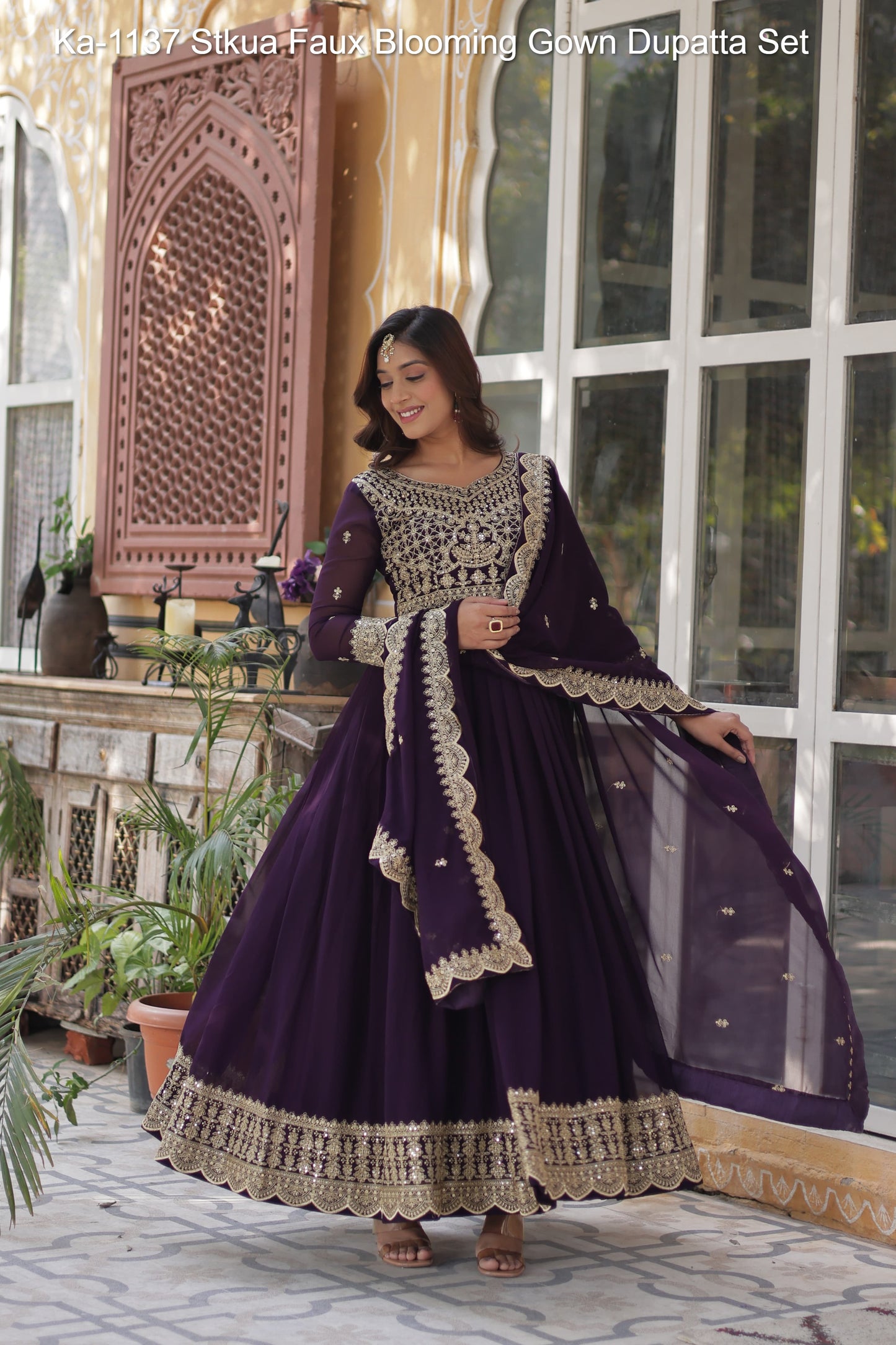 Ka-1137 Stkua Faux Blooming Gown Dupatta Set