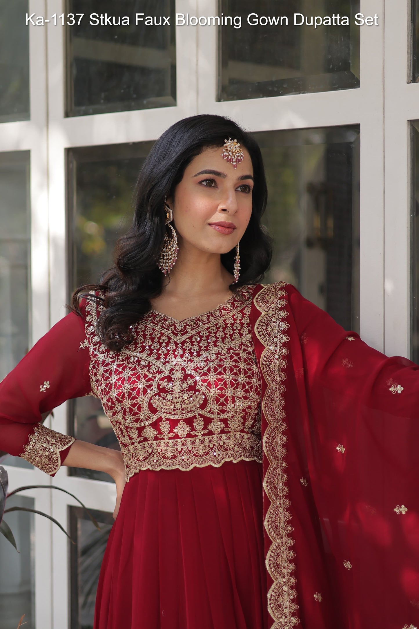 Ka-1137 Stkua Faux Blooming Gown Dupatta Set