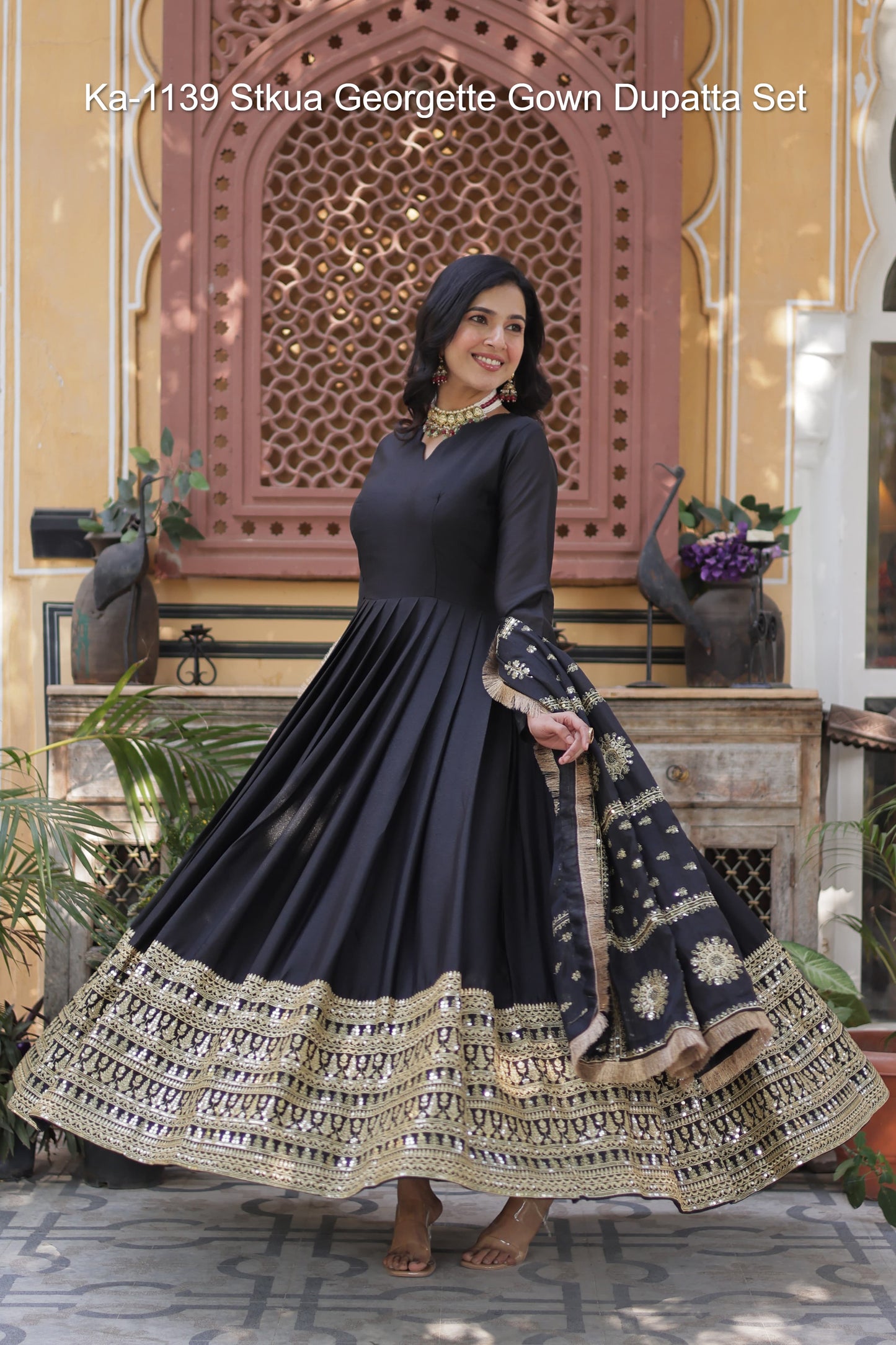 Ka-1139 Stkua Georgette Gown Dupatta Set