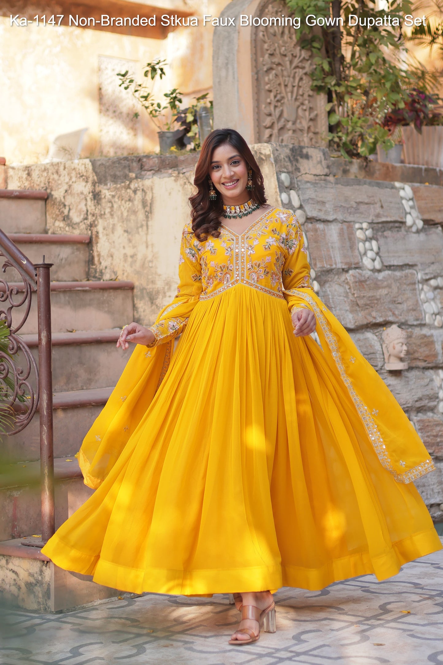 Ka-1147 Non-Branded Stkua Faux Blooming Gown Dupatta Set