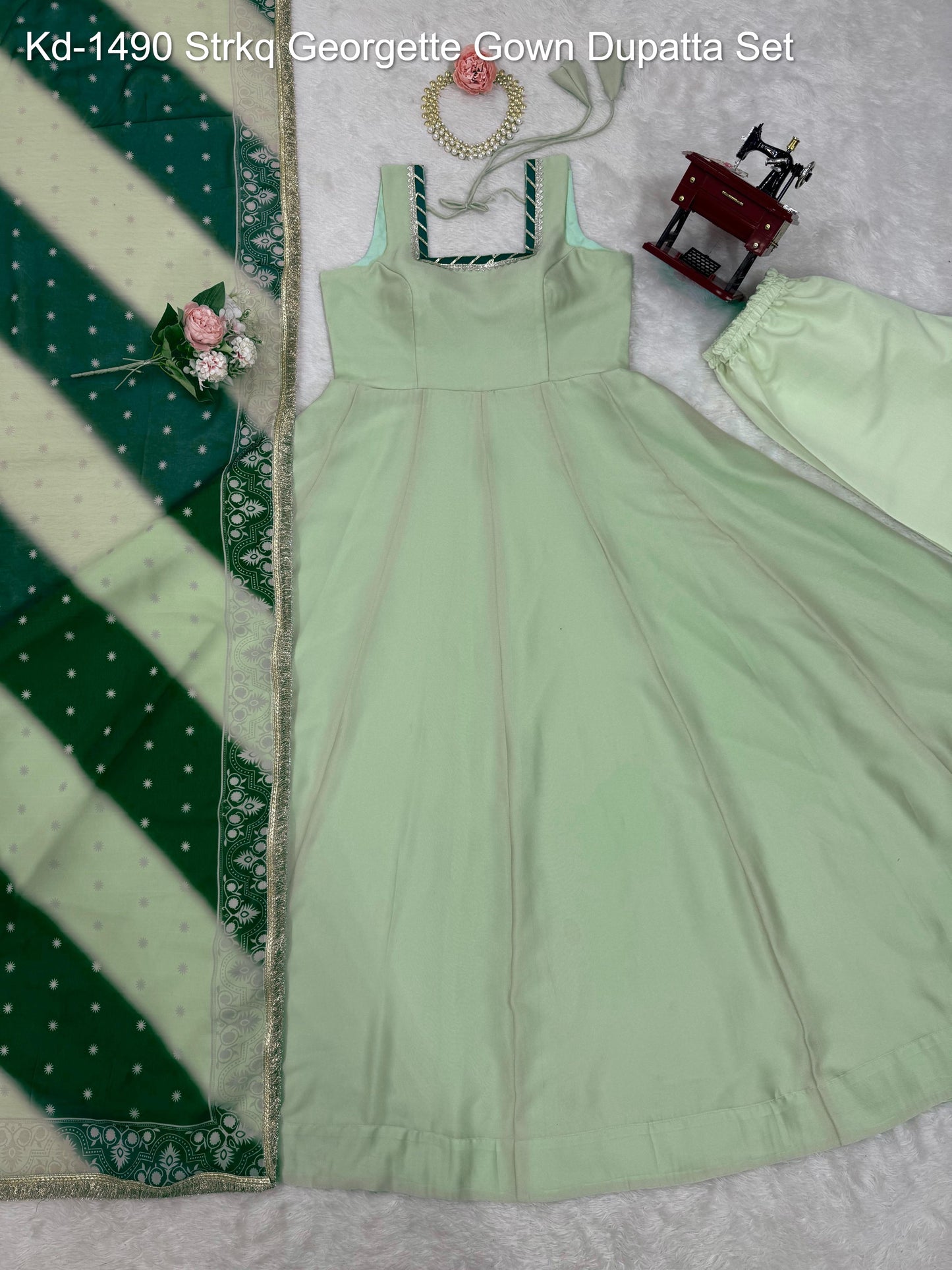 Kd-1490 Strkq Georgette Gown Dupatta Set