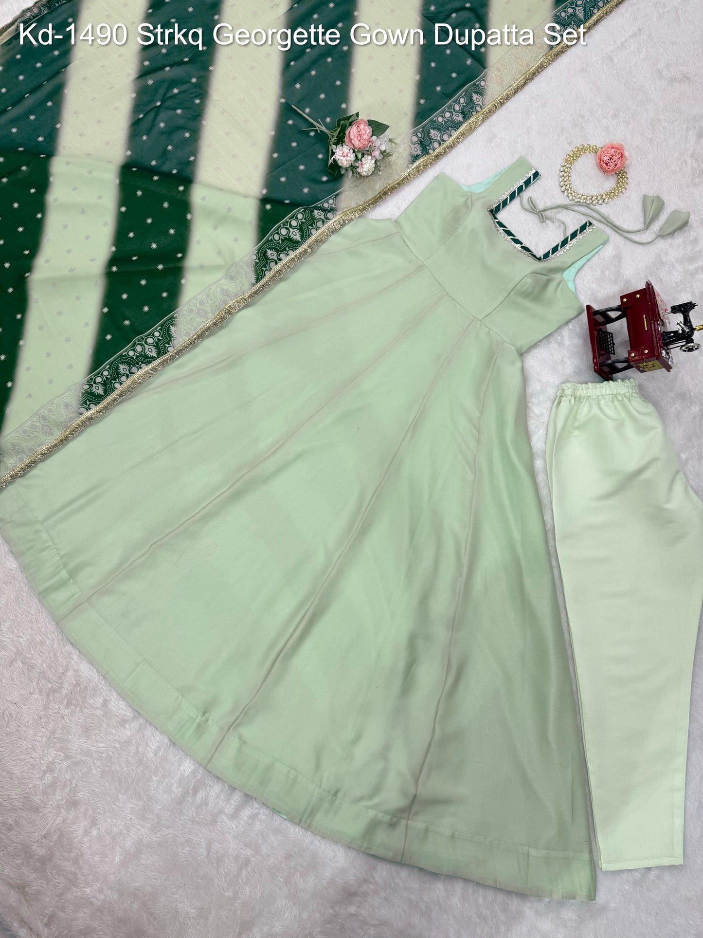 Kd-1490 Strkq Georgette Gown Dupatta Set