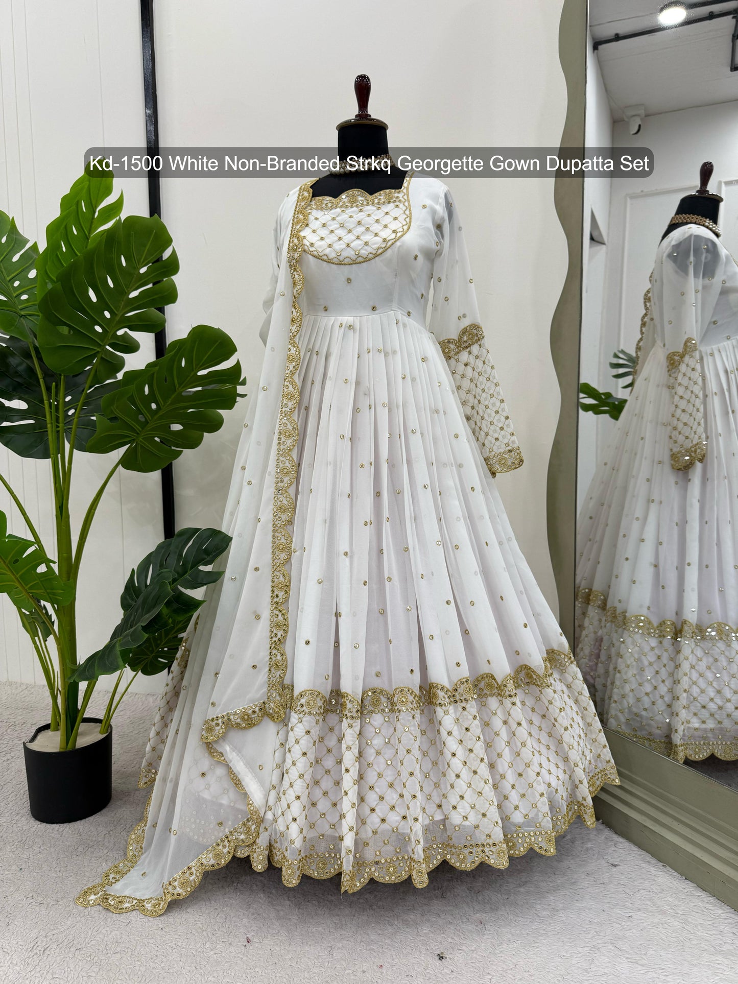 Kd-1500 White Non-Branded Strkq Georgette Gown Dupatta Set