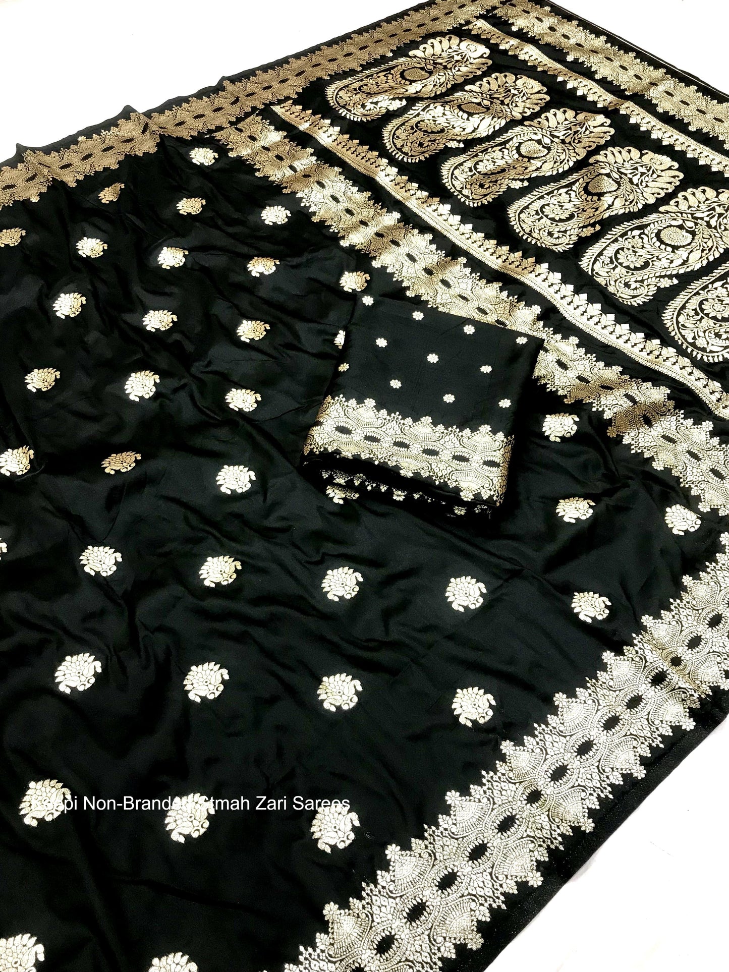 Keepi Non-Branded Stmah Zari Sarees