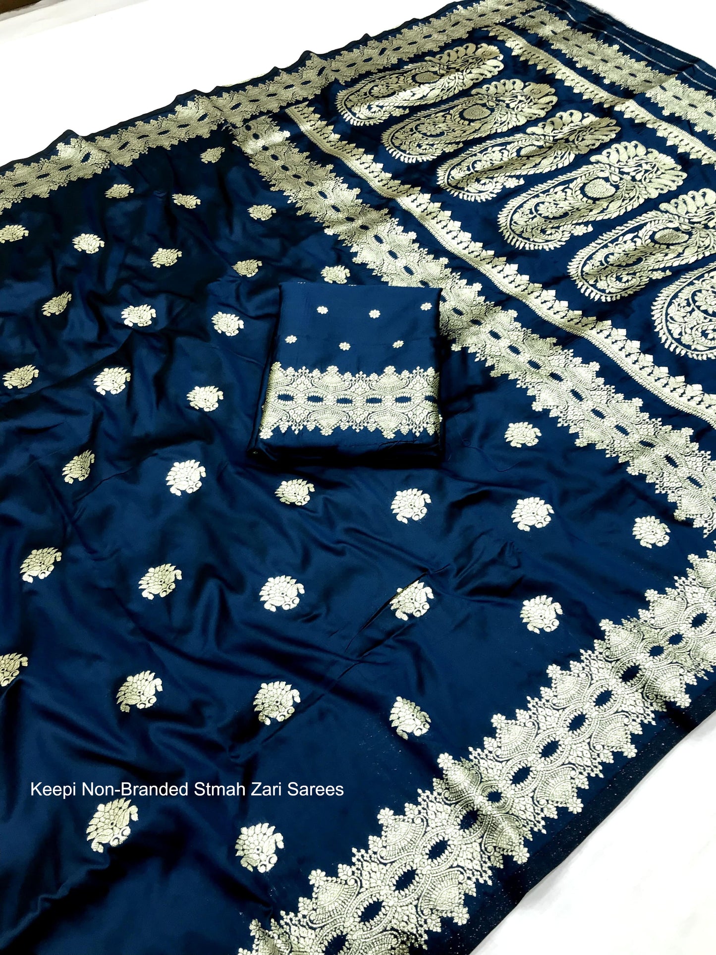 Keepi Non-Branded Stmah Zari Sarees