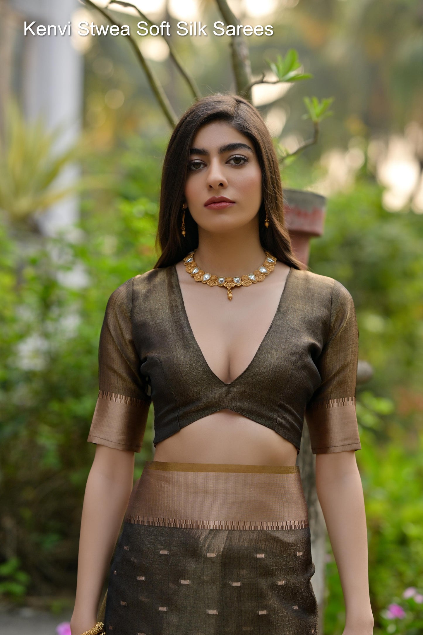 Kenvi Stwea Soft Silk Sarees