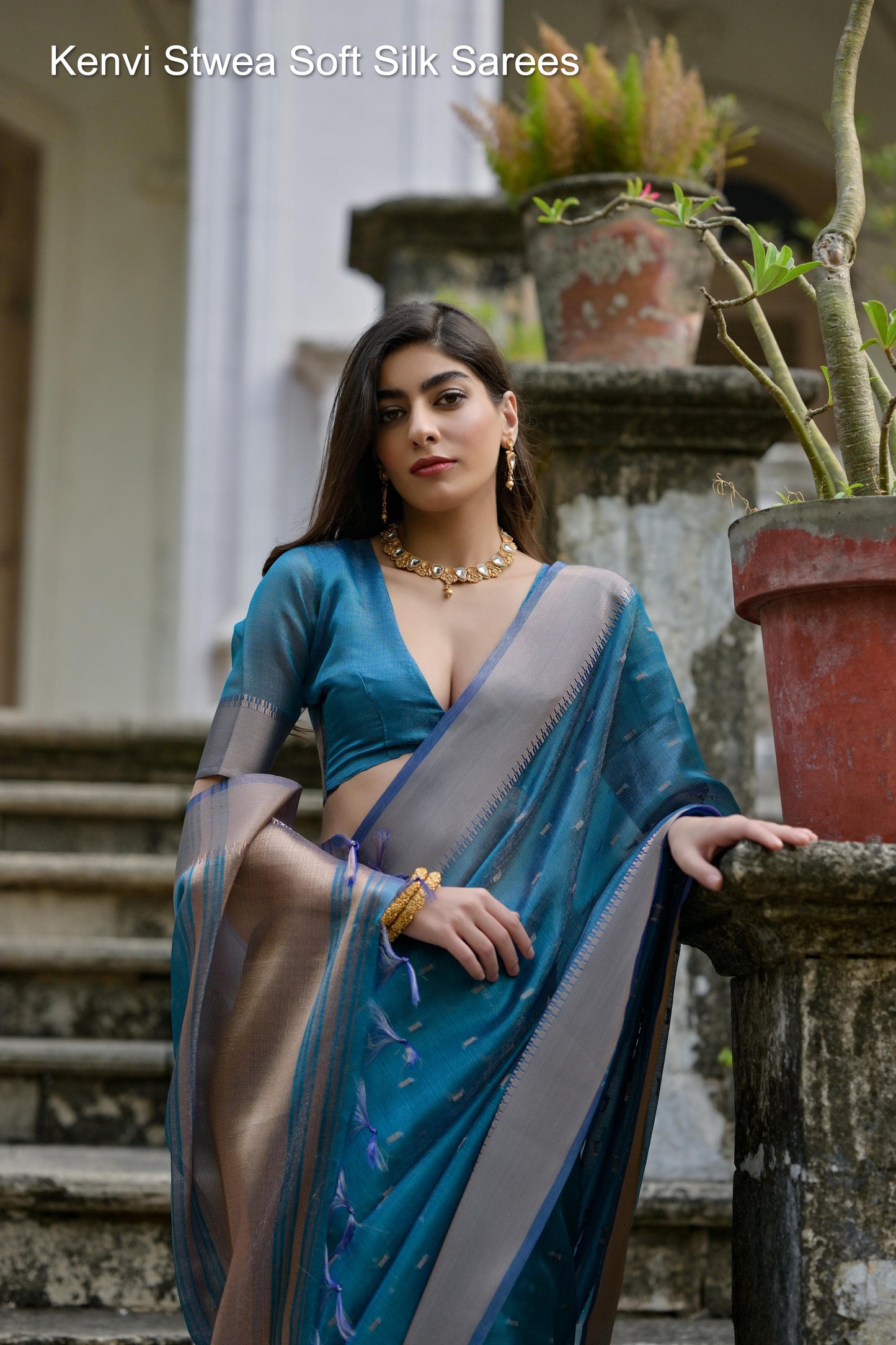 Kenvi Stwea Soft Silk Sarees