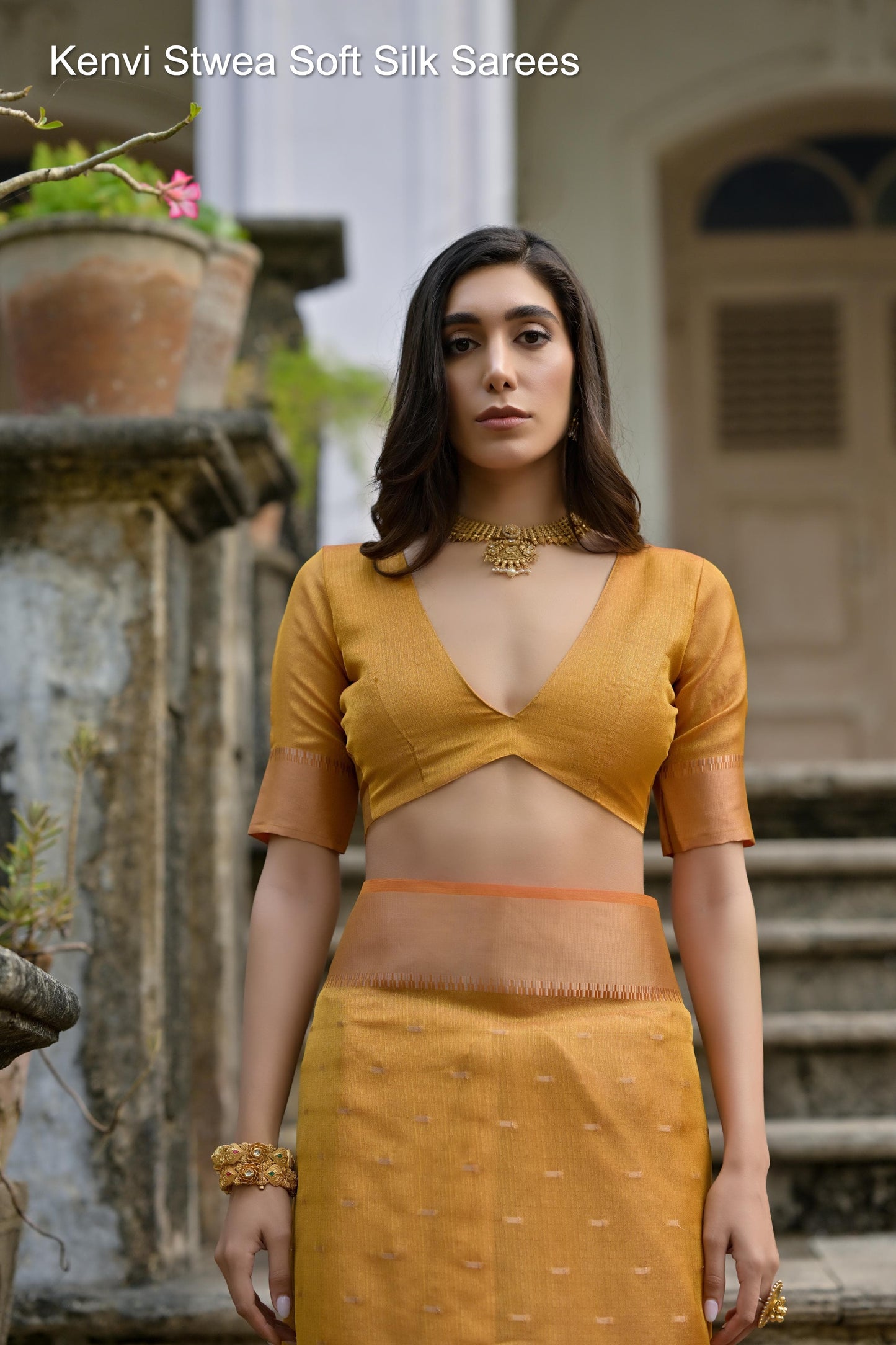 Kenvi Stwea Soft Silk Sarees