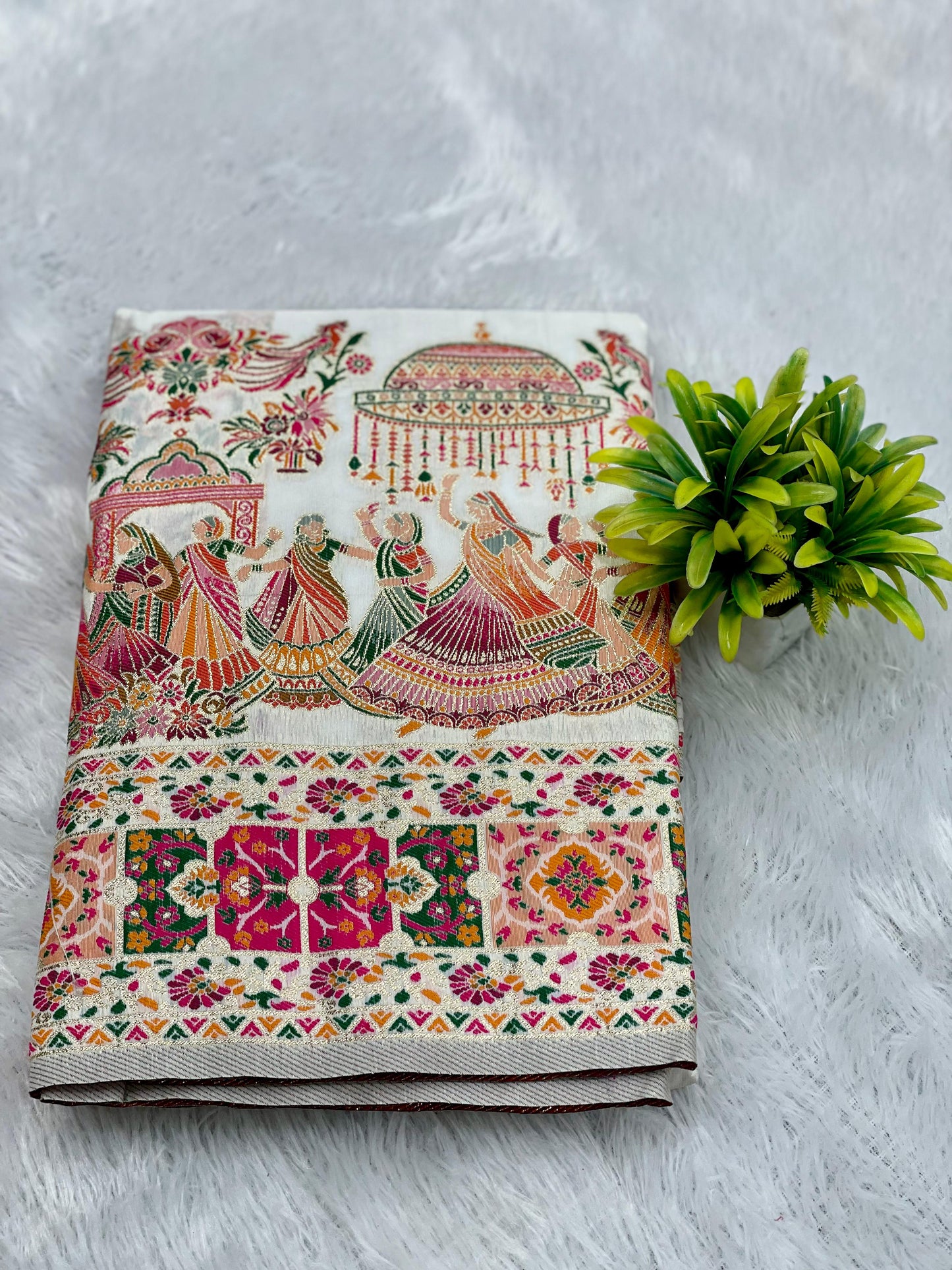 Khayana Non-Branded Stmah Pashmina Silk Sarees