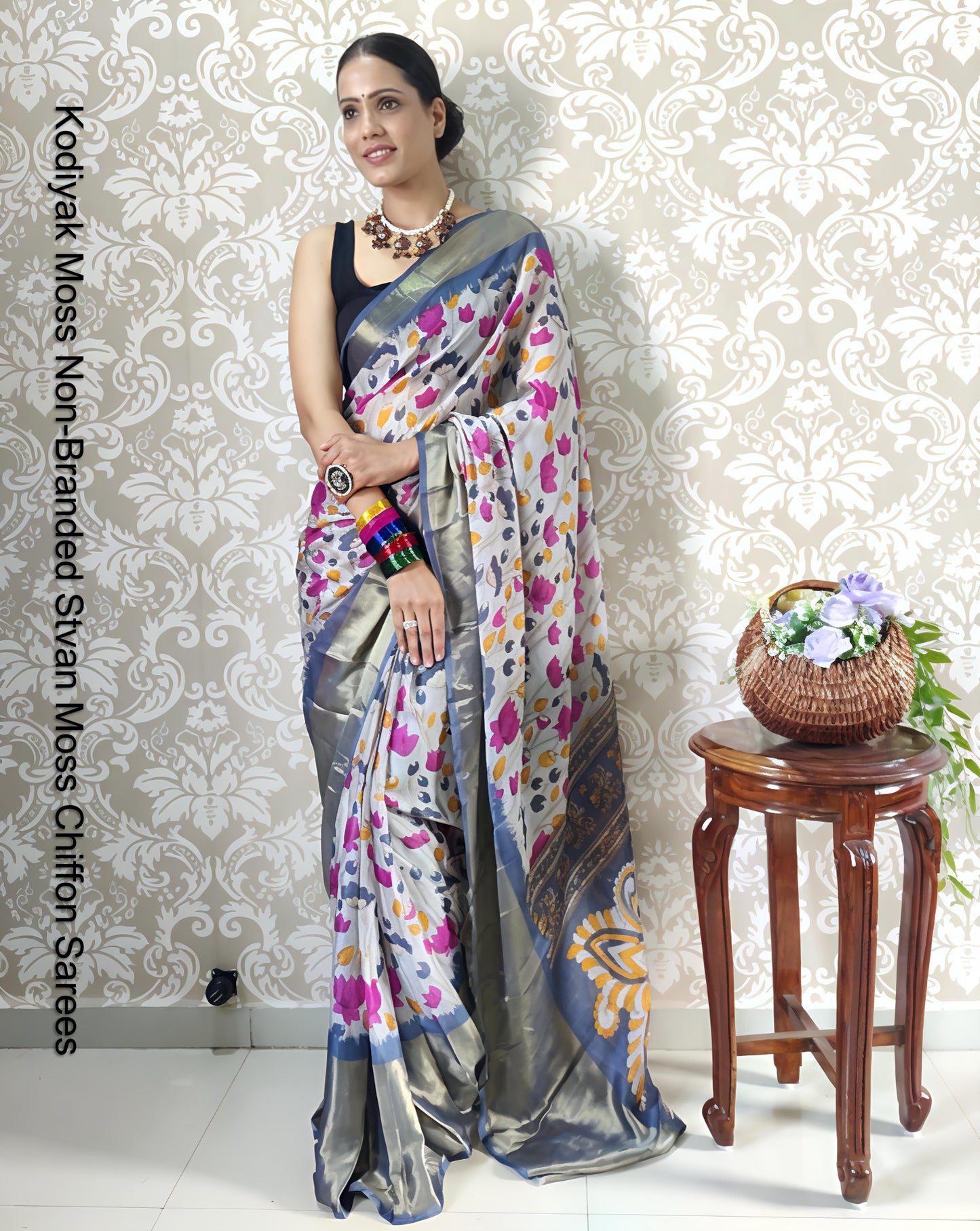Kodiyak Moss Non-Branded Stvan Moss Chiffon Sarees