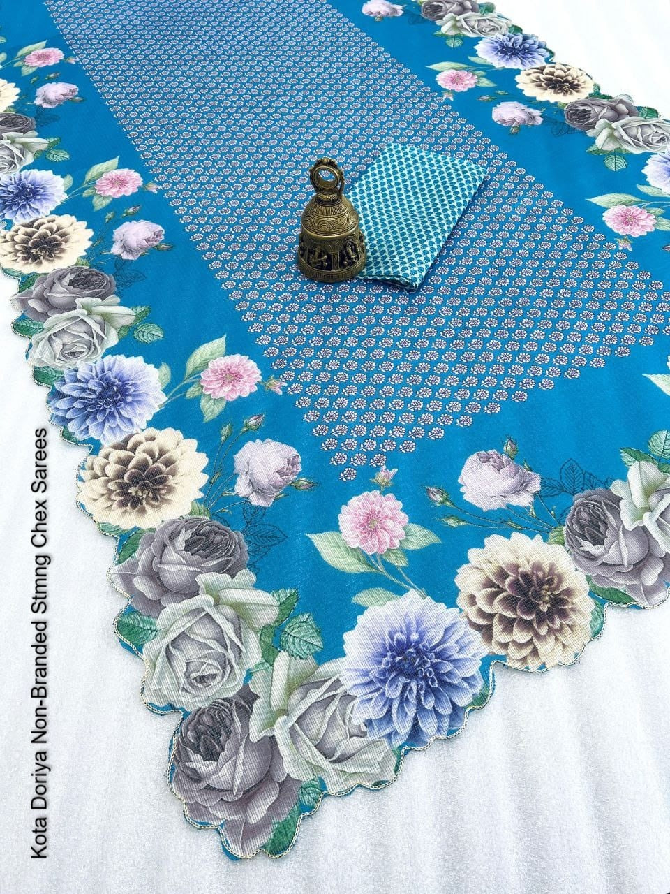 Kota Doriya Non-Branded Stmng Chex Sarees