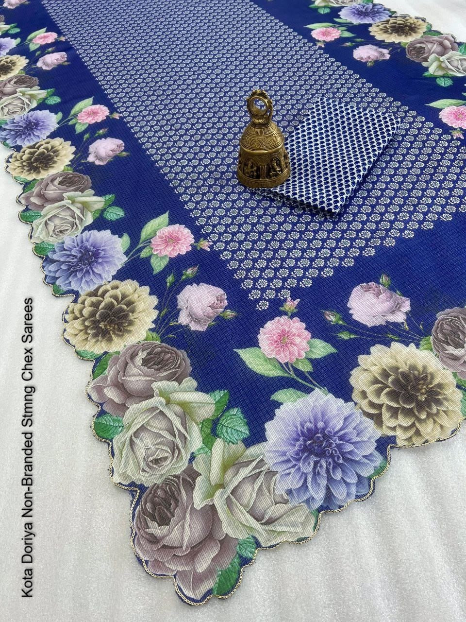 Kota Doriya Non-Branded Stmng Chex Sarees