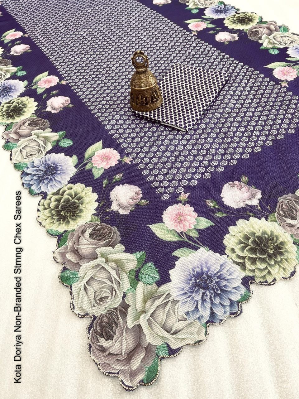 Kota Doriya Non-Branded Stmng Chex Sarees