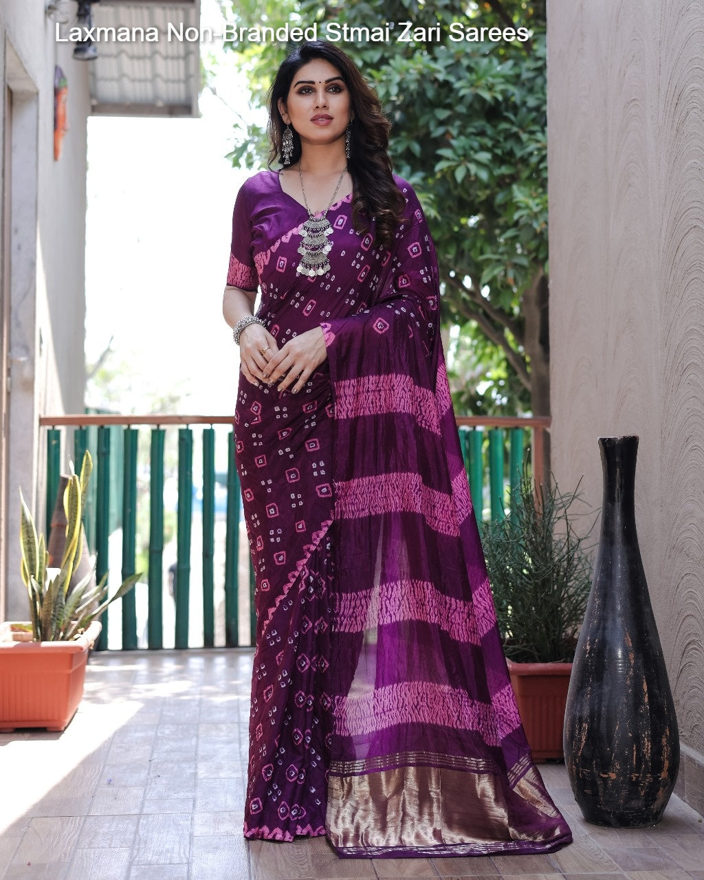 Laxmana Non-Branded Stmai Zari Sarees