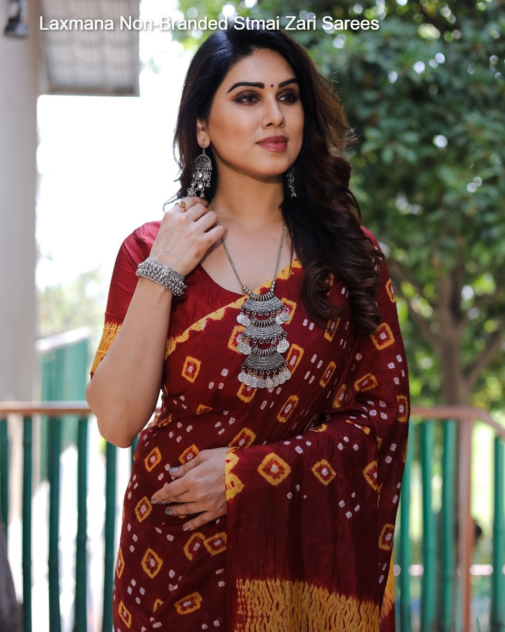 Laxmana Non-Branded Stmai Zari Sarees