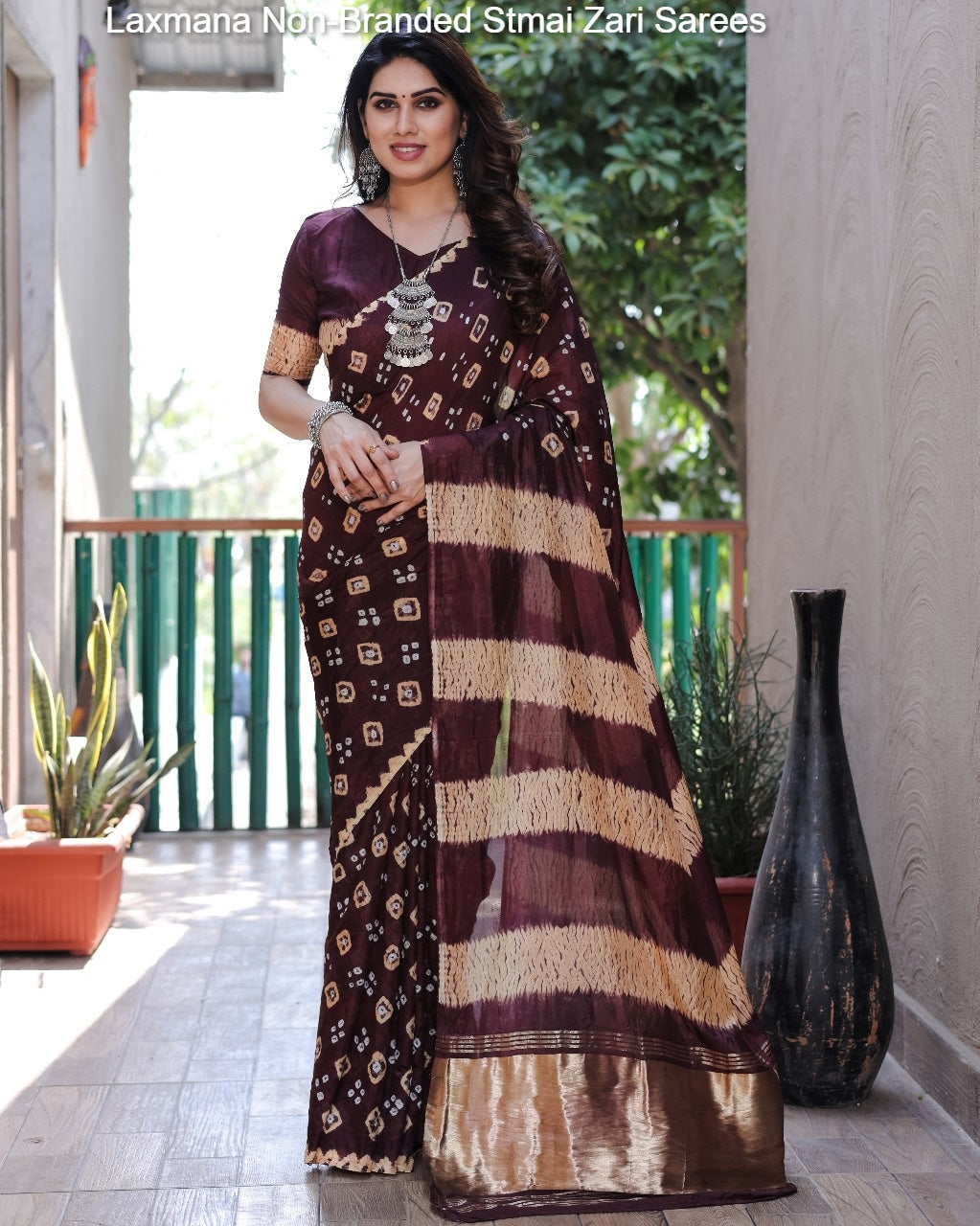 Laxmana Non-Branded Stmai Zari Sarees