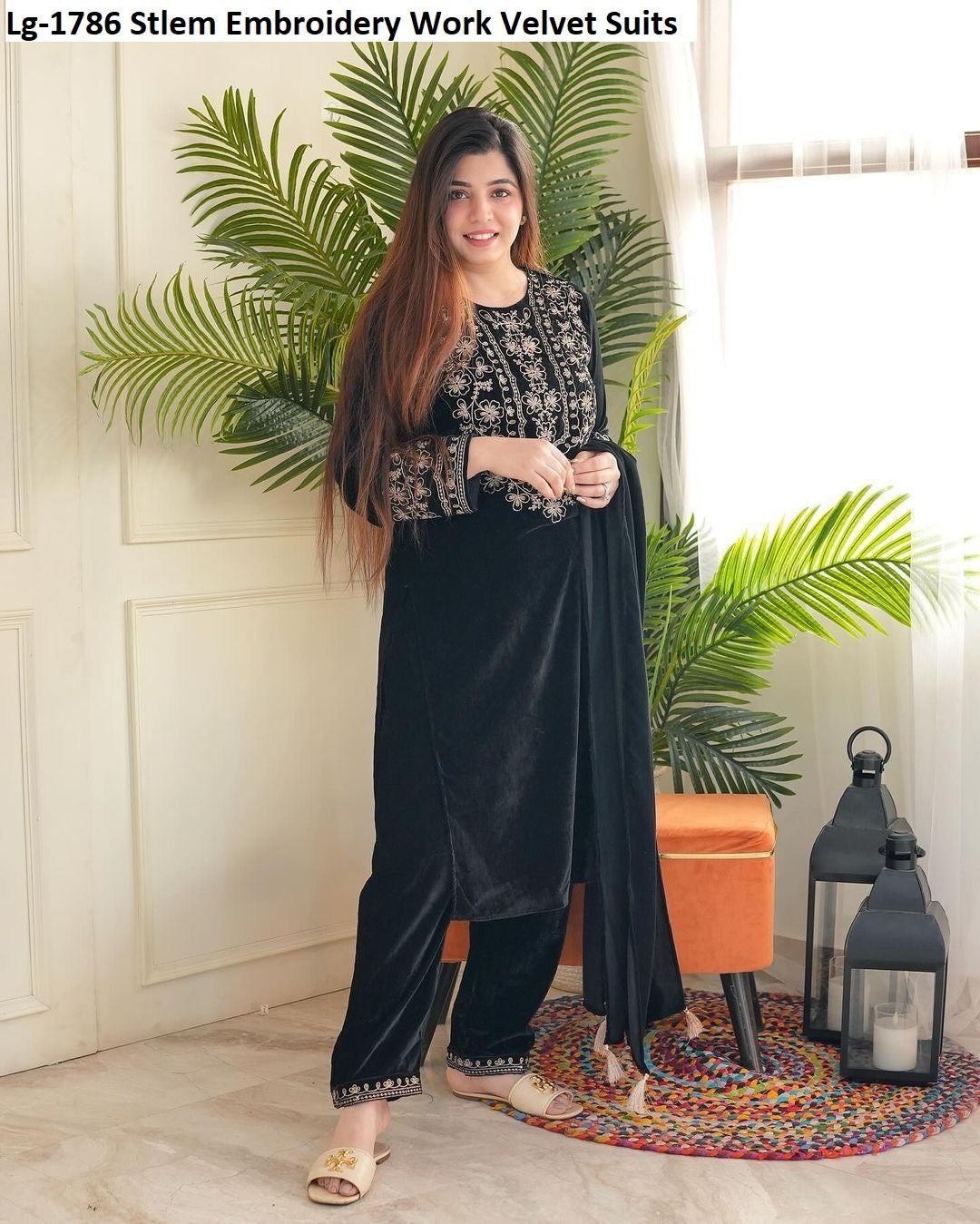 Lg-1786 Stlem Embroidery Work Velvet Suits