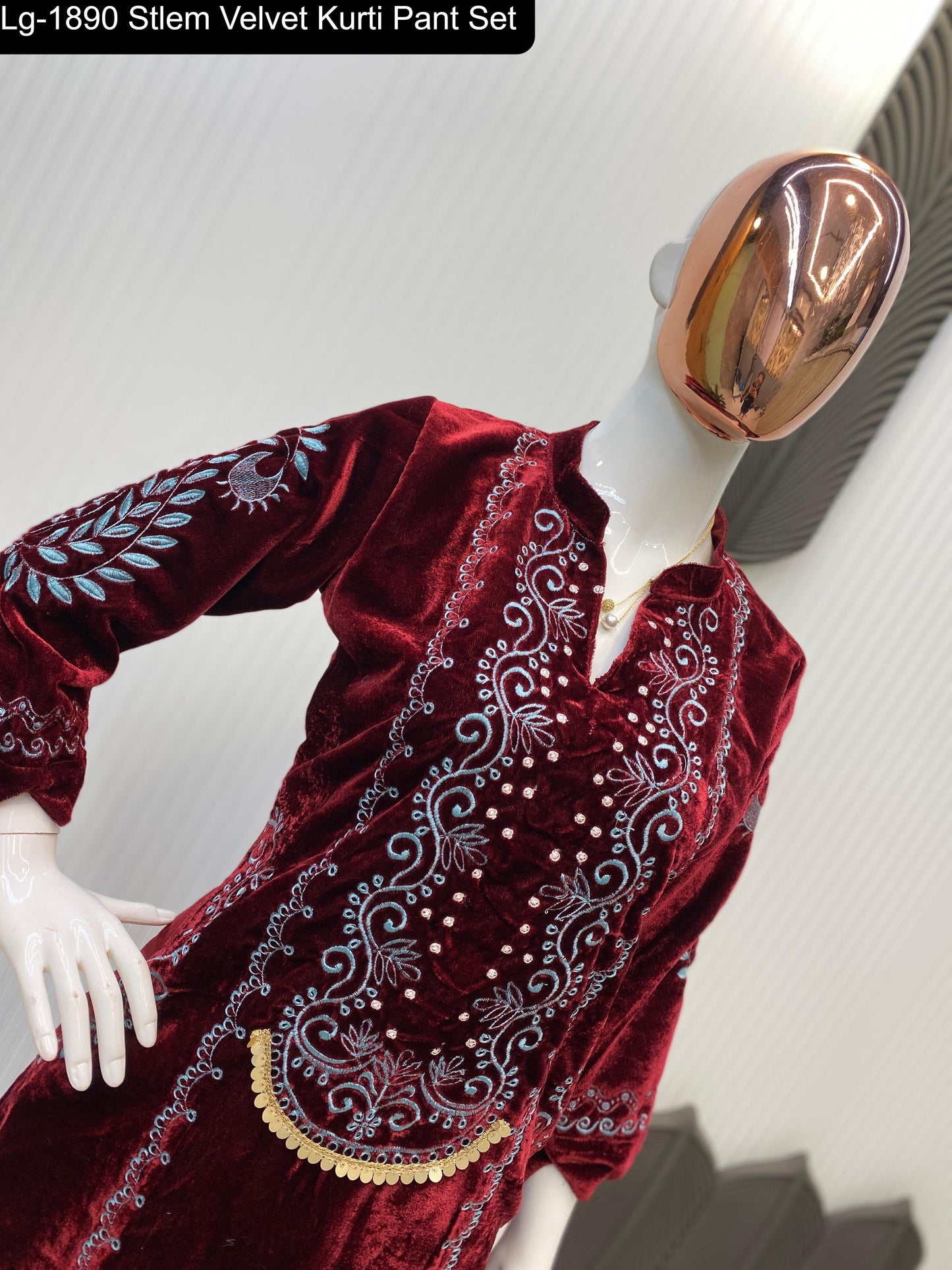 Lg-1890 Stlem Velvet Kurti Pant Set