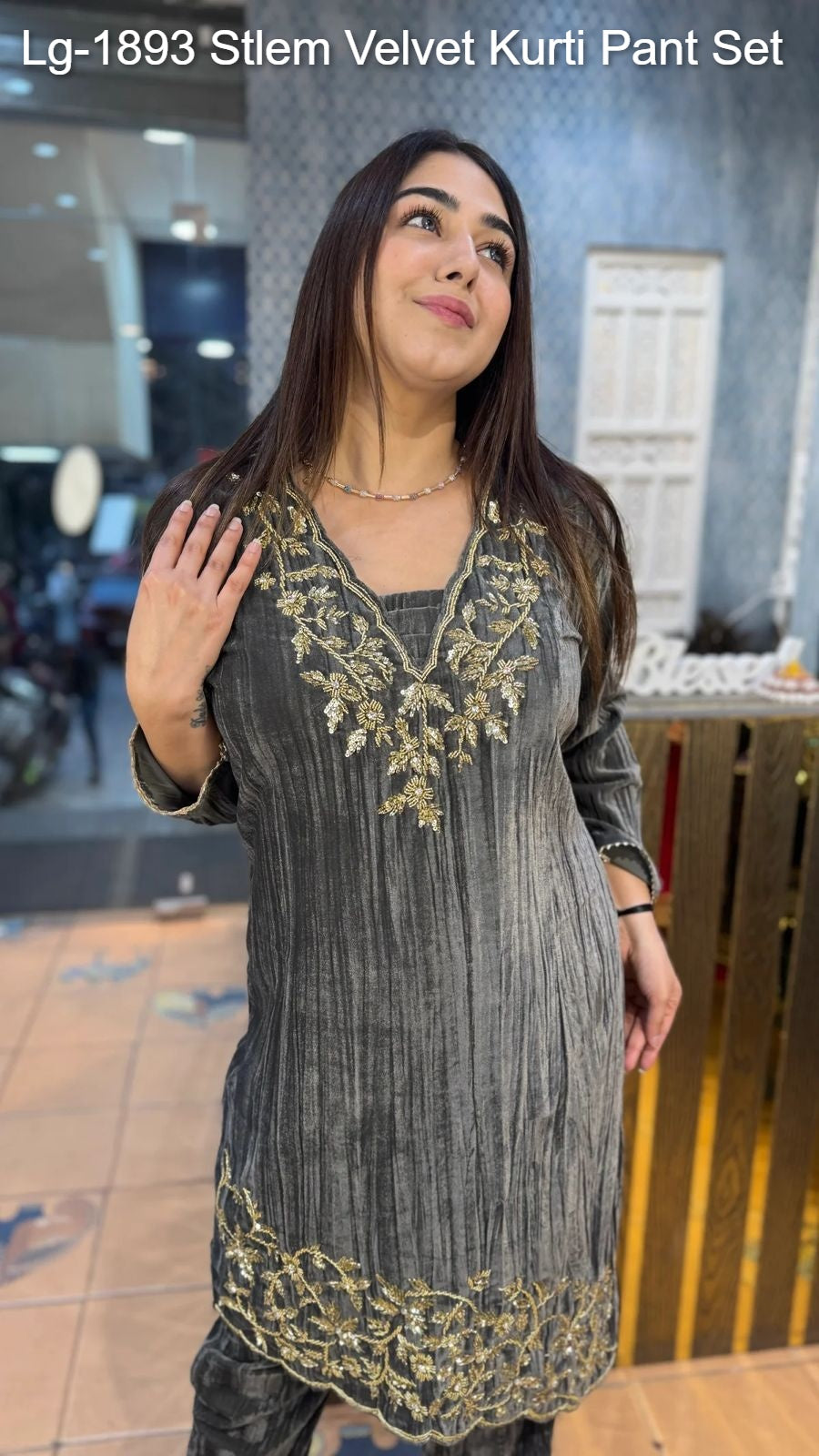 Lg-1893 Stlem Velvet Kurti Pant Set