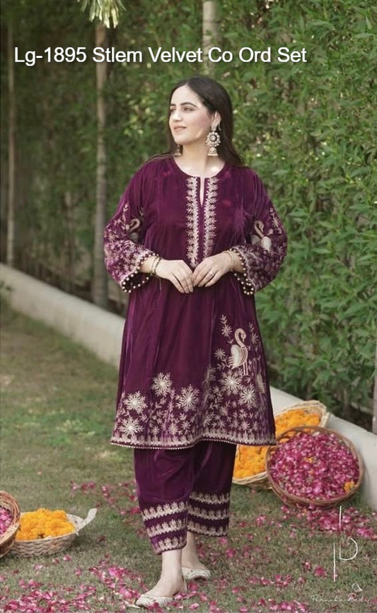 Lg-1895 Stlem Velvet Co Ord Set