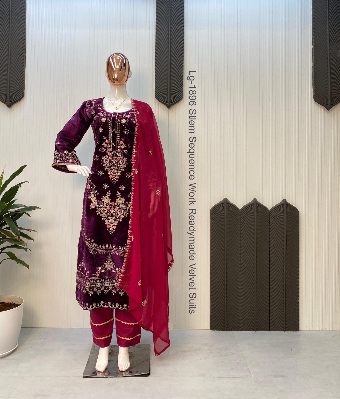 Lg-1896 Stlem Sequence Work Readymade Velvet Suits