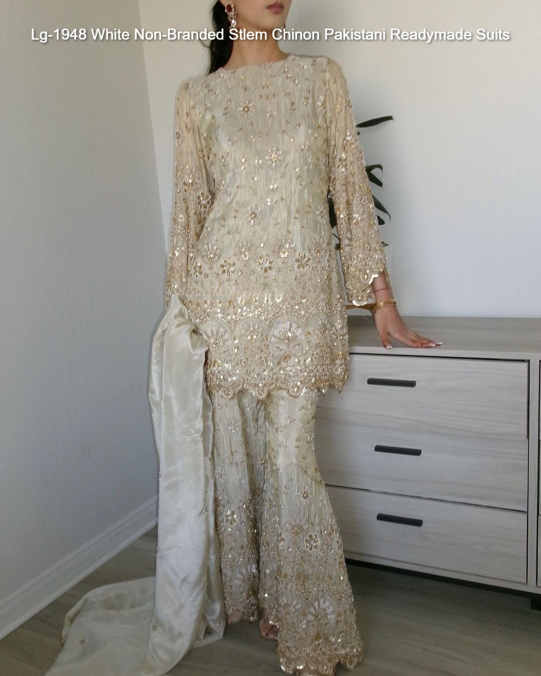 Lg-1948 White Non-Branded Stlem Chinon Pakistani Readymade Suits