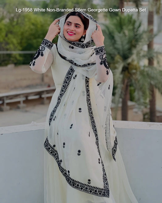 Lg-1958 White Non-Branded Stlem Georgette Gown Dupatta Set
