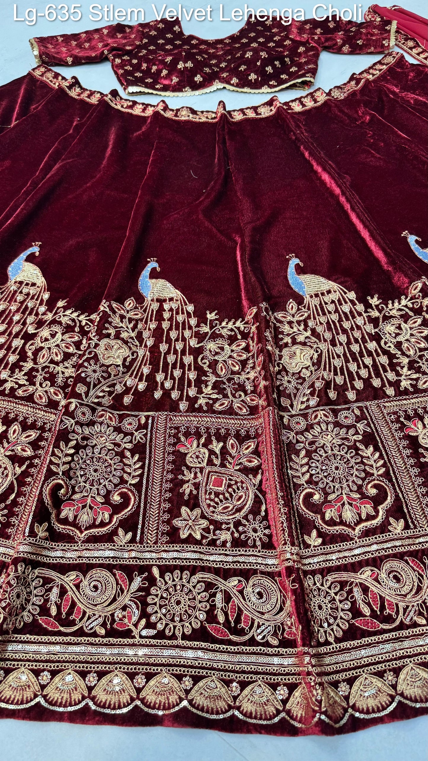 Lg-635 Stlem Velvet Lehenga Choli