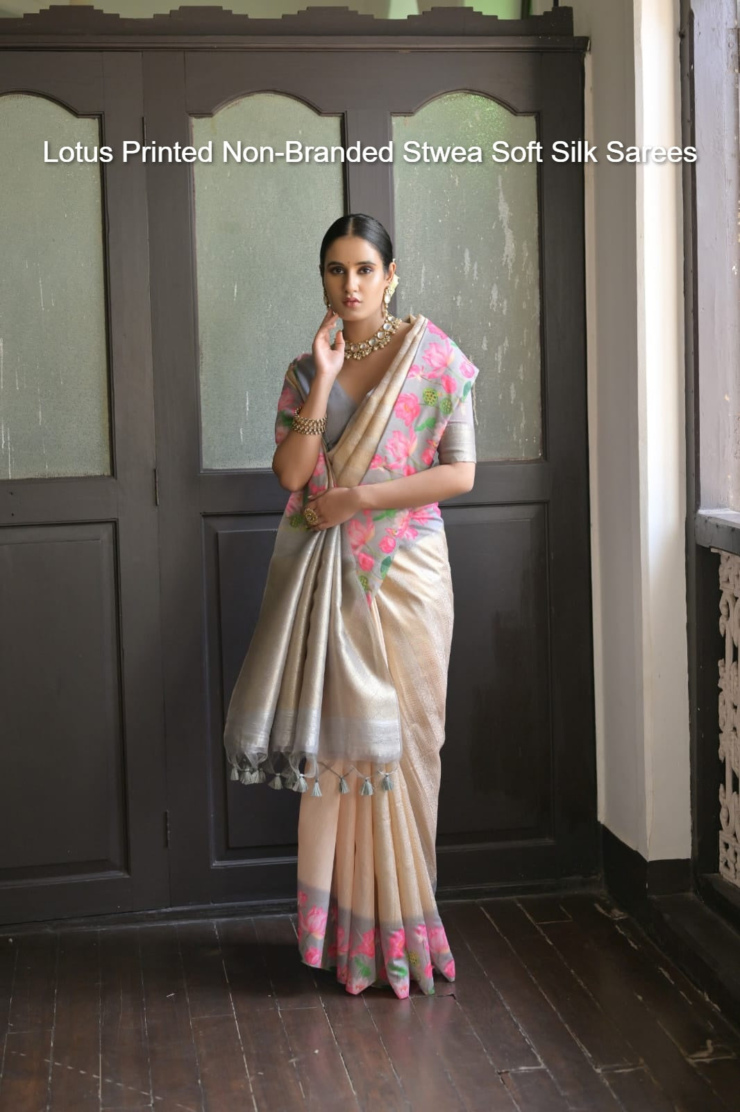 Lotus Printed Non-Branded Stwea Soft Silk Sarees