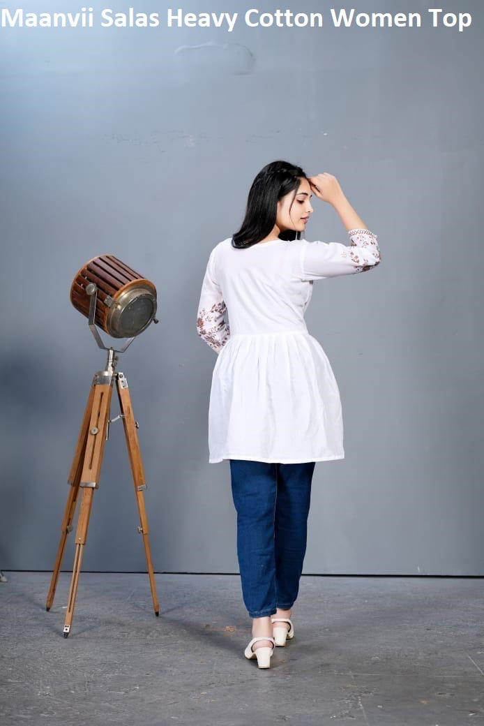 Maanvii Salas Heavy Cotton Women Top